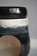 Load image into Gallery viewer, BLACK & GREY WAX BURNER