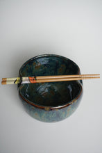 Load image into Gallery viewer, PEACOCK BOWL - *SECOND*
