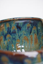 Load image into Gallery viewer, PEACOCK BOWL - *SECOND*
