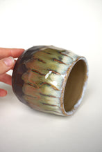 Load image into Gallery viewer, CARVED TUMBLER

