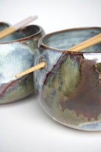Load image into Gallery viewer, PAIR OF RAMEN BOWLS
