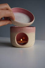 Load image into Gallery viewer, CREAM FRECKLE &amp; PINK WAX BURNER
